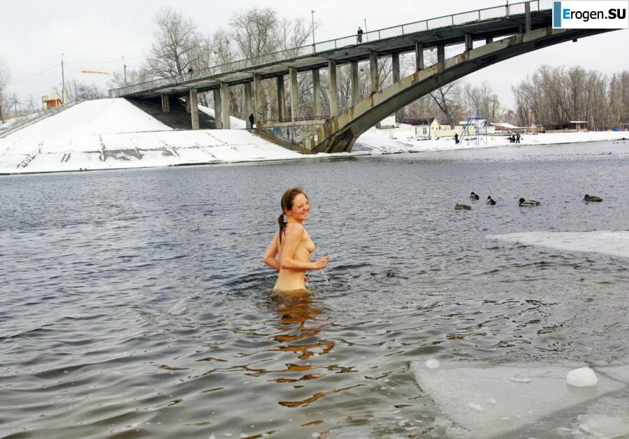 Ukrainian nudists in winter. Part 4. Slide 23