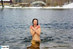 Ukrainian nudists in winter. Part 4. Thumbnail 21