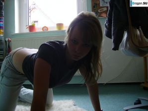 Busty Blonde. Part 3. Thumbnail 24