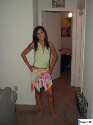 Smiling brunette with everlasting nipples. Part 7. Thumbnail 2