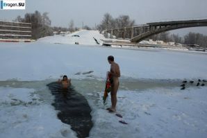 Ukrainian nudists in winter. Part 5. Thumbnail 12