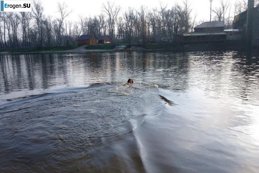 Ukrainian nudists in winter. Part 6. Slide 23
