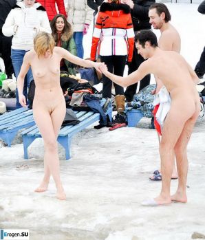 Ukrainian nudists in winter. Part 6. Thumbnail 24