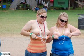 Public Nudity. Part 6. Thumbnail 13