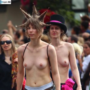 Public Nudity. Part 6. Thumbnail 31
