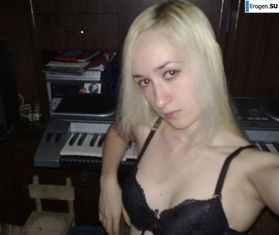 Худенькая русская блонда. Часть 6. Слайд 34