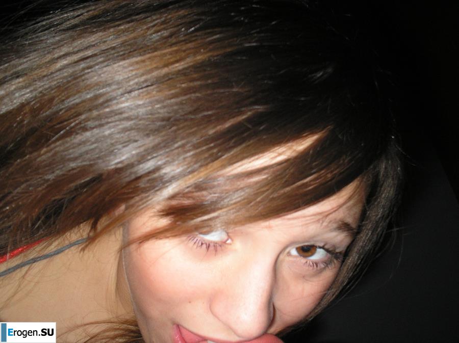 Girlfriend of a hockey player. Slide 10