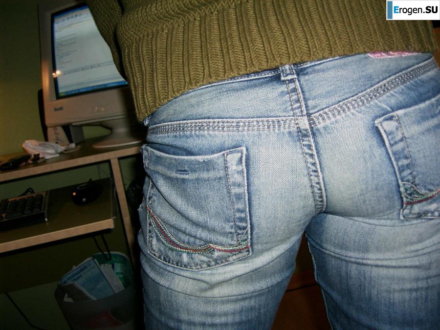 Girlfriend of a hockey player. Slide 14