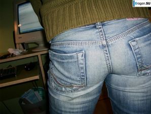 Girlfriend of a hockey player. Thumbnail 14