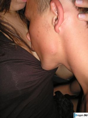 Girlfriend of a hockey player. Thumbnail 7