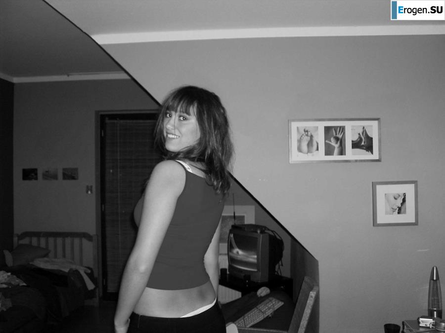 Girlfriend of a hockey player. Part 2. Slide 46