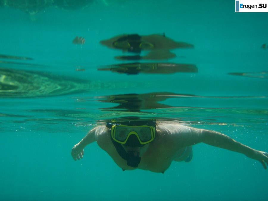 underwater girls. Slide 32