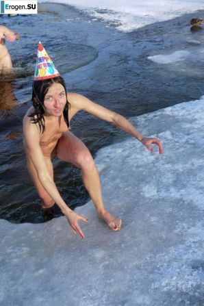 Ukrainian nudists in winter. Part 7. Thumbnail 5