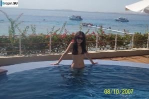Bathing season. Thumbnail 12