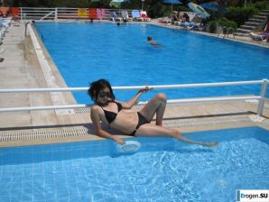 Bathing season. Thumbnail 2