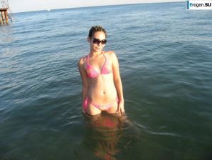 Bathing season. Thumbnail 3