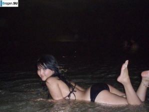 Bathing season. Thumbnail 4