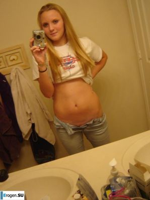 Amateur filming of naked girls. Part 2. Thumbnail 38