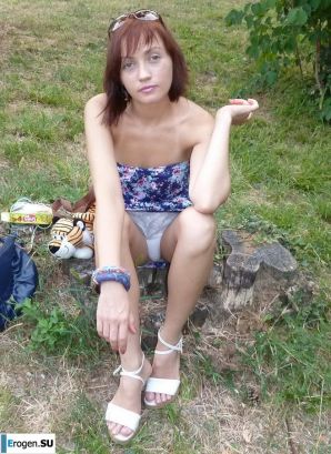 Russian baby with small breasts. Thumbnail 34