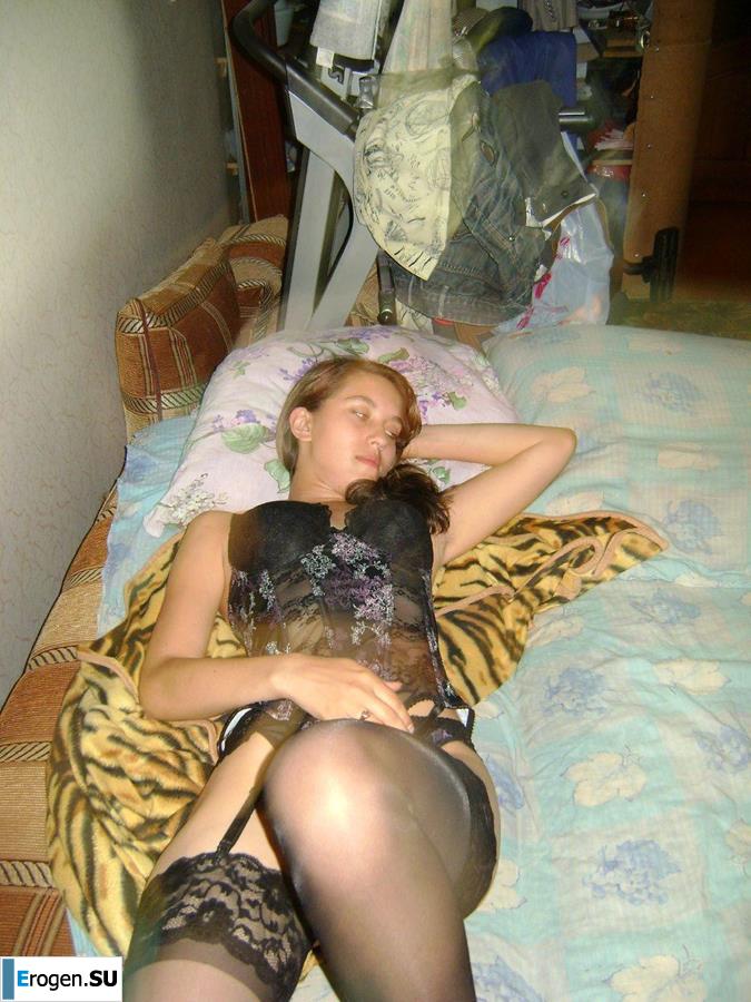 Lorenitsa with poorly shaved booty. Slide 6