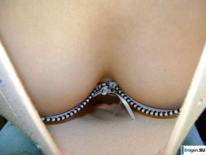 Lorenitsa with poorly shaved booty. Thumbnail 7