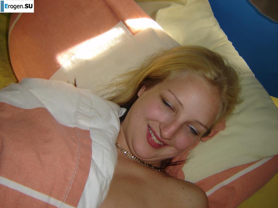 Blonde and Redhead. Slide 26