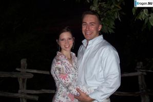 couple. Thumbnail 16
