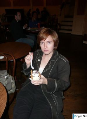Red-headed pervert. Thumbnail 33