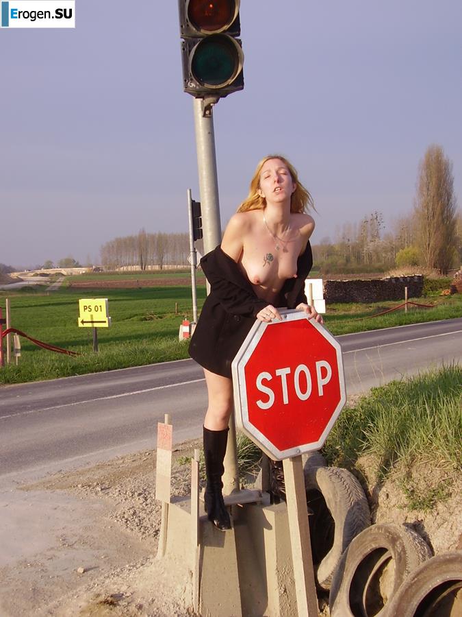French Bi - Exhibitionist. Slide 30