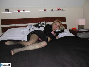 Pretty Middle-aged Woman. Thumbnail 14
