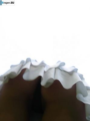 Thin blonde with big breasts. Thumbnail 34