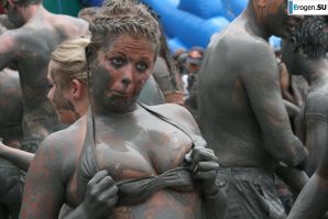 Naked in the Mud. Part 2. Thumbnail 3