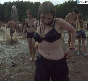 Water Festival in Krakow. Part 2. Thumbnail 37