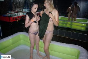 Striptease at the Czech club. Thumbnail 40