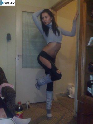 Posing for a friend. Part 2. Thumbnail 19