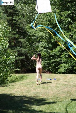Nudists fell into childhood. Part 3. Thumbnail 6