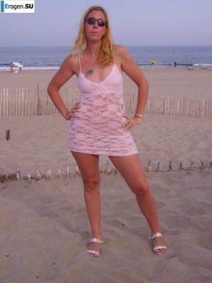 French Bi - Exhibitionist. Part 4. Thumbnail 17