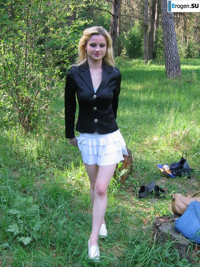 Thin blonde with big breasts. Part 2. Slide 3
