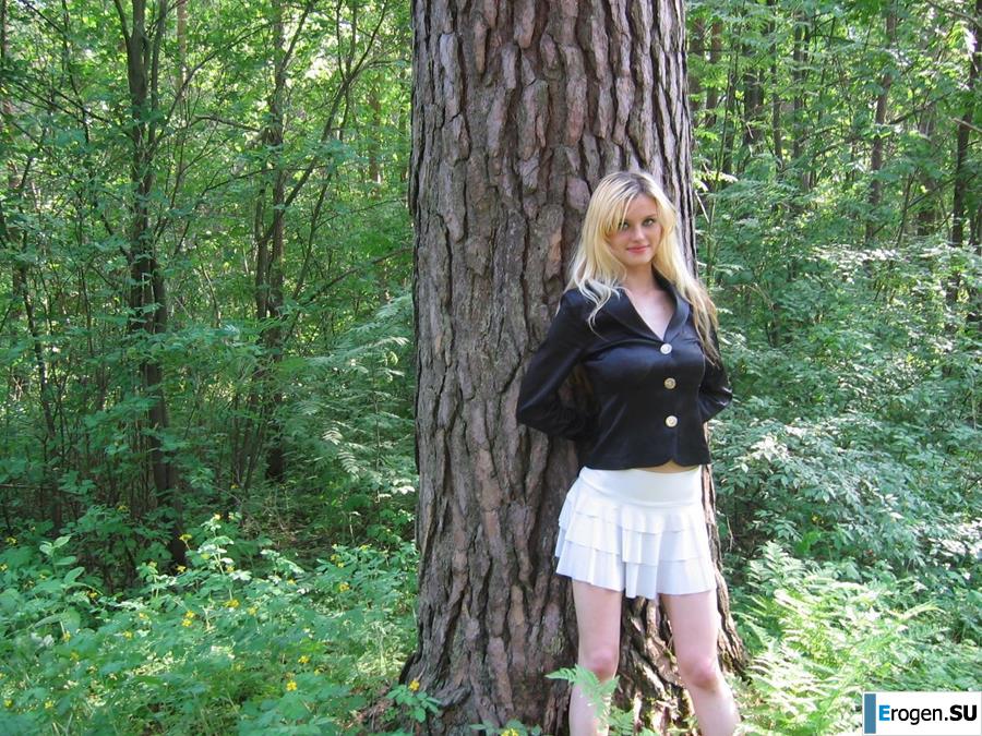 Thin blonde with big breasts. Part 2. Slide 7