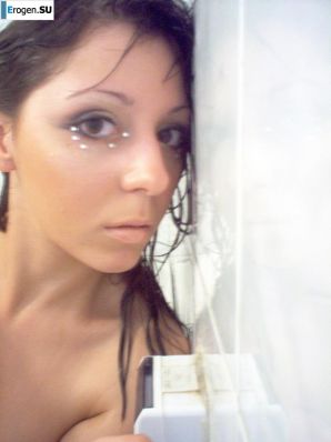 Charming brunette in a home and studio photo shoot. Part 3. Thumbnail 32