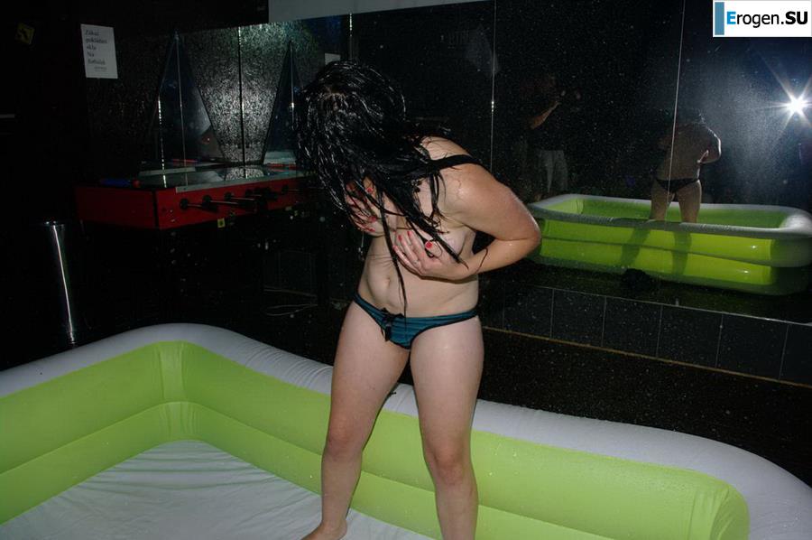 Striptease at the Czech club. Part 5. Slide 3
