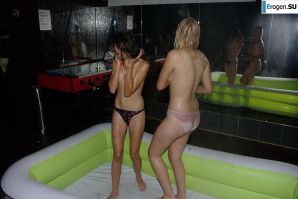 Striptease at the Czech club. Part 5. Thumbnail 18