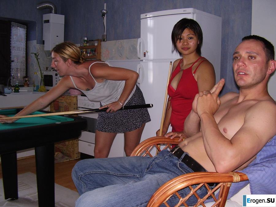 Французская би - эксгибиционистка. Часть 5. Фото 9