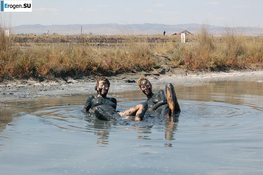 Naked in the Mud. Part 3. Slide 27