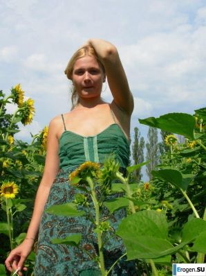 Several photo shoots of the Ukrainian girl. Part 2. Thumbnail 4