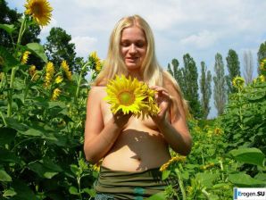 Several photo shoots of the Ukrainian girl. Part 2. Thumbnail 5