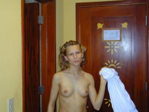 Smiling Blonde. Part 2. Thumbnail 17
