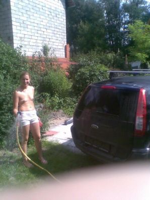 Blonde Exhibitionist without Tits. Part 4. Thumbnail 25