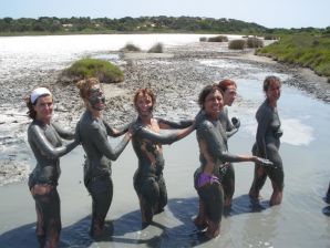 Naked in the Mud. Part 4. Thumbnail 22