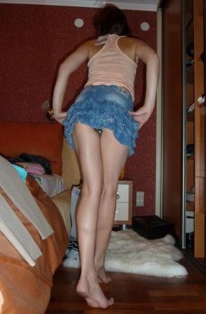Russian babe with small breasts. Part 3. Thumbnail 17